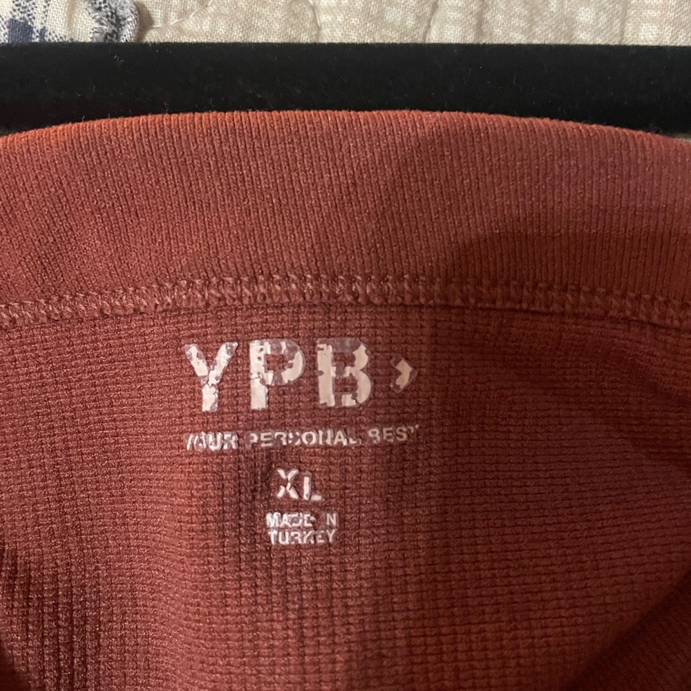 Rust Ribbed Tank Top - Picture 3 of 5